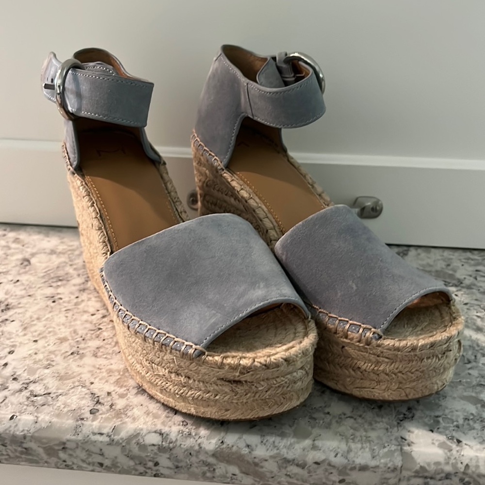Brand new Marc Fisher light blue suede wedges